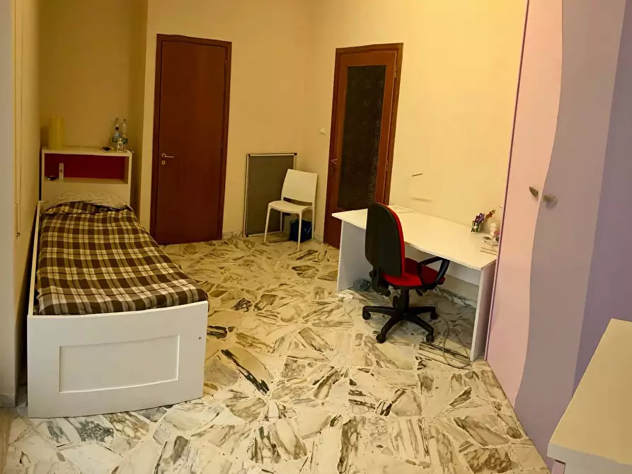 Immagine 4 di Camera in affitto  in Via Asilo Sant'Agata26 a Catania