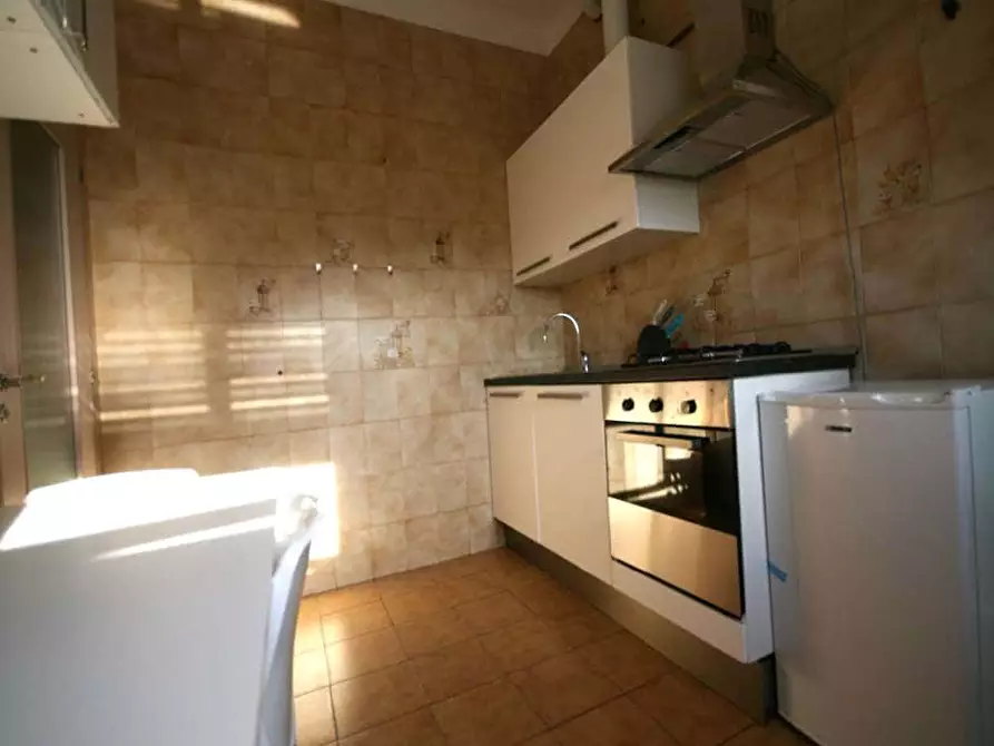 Immagine 5 di Camera in affitto  in Via Carlo Marx32 a Milano