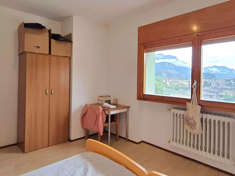 Immagine 3 di Camera in affitto  in Via Alcide Degasperi a Trento
