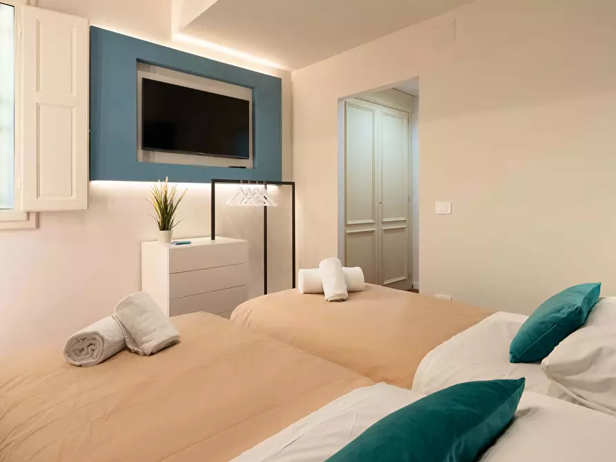 Immagine 13 di Appartamento in affitto  in Via della Vigna Nuova a Firenze