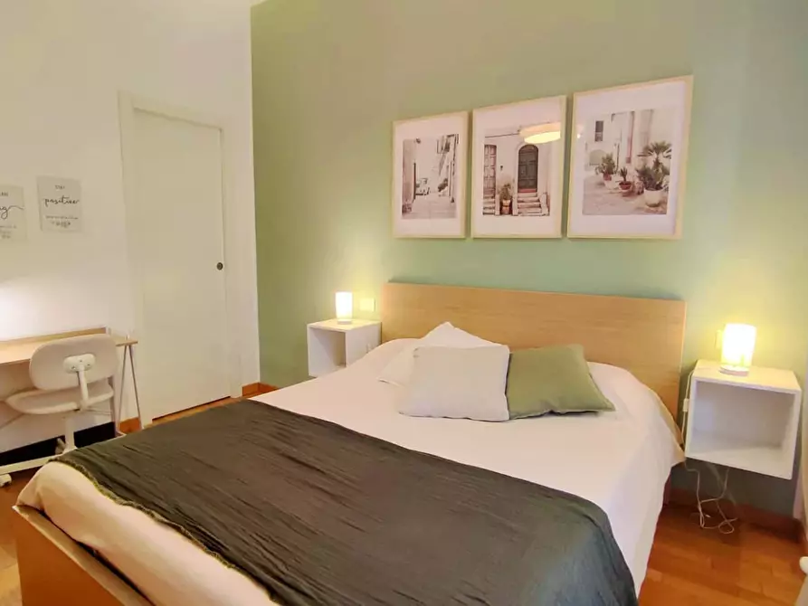 Immagine 2 di Appartamento in affitto  in Via Ercole Oldofredi a Milano