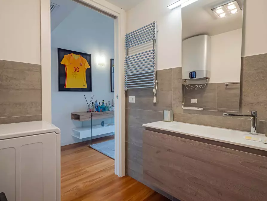 Immagine 22 di Appartamento in affitto  in Via Edmondo de Amicis46 a Milano