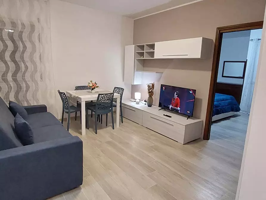 Immagine 2 di Appartamento in affitto  in Via Pescaglia6 a Roma