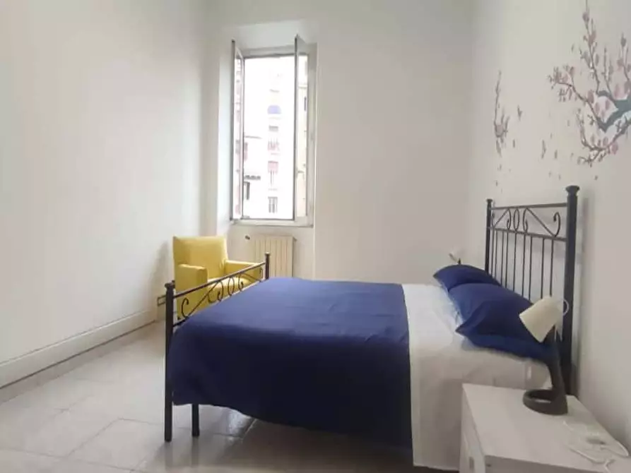 Immagine 2 di Camera in affitto  in Largo Vercelli10 a Roma