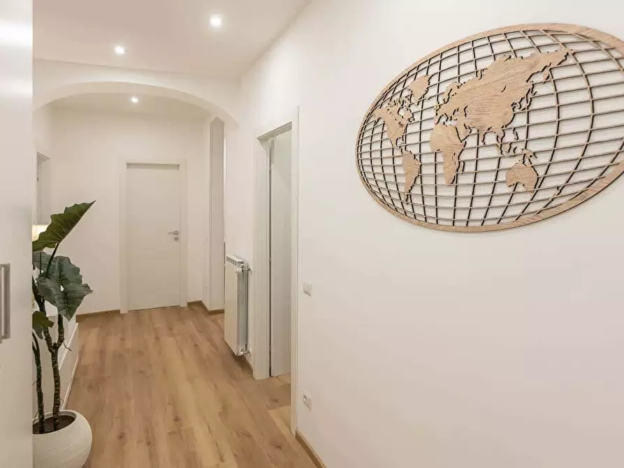 Immagine 57 di Appartamento in affitto  in Via Angelo Poliziano61 a Roma