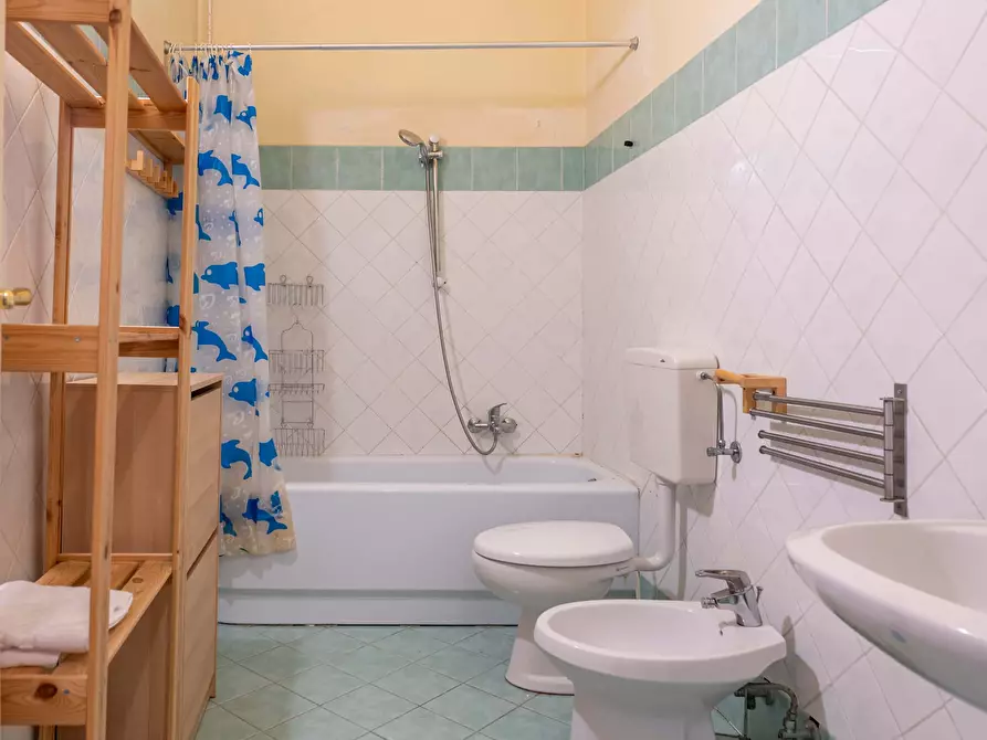 Immagine 18 di Appartamento in affitto  in Via Ricasoli55 a Firenze