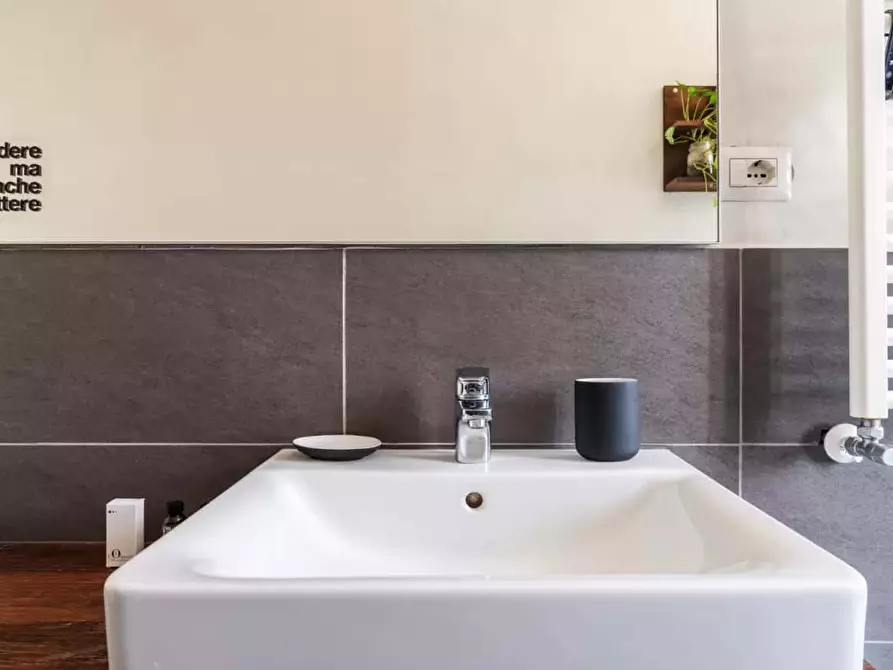 Immagine 4 di Appartamento in affitto  in Viale Umbria50 a Milano