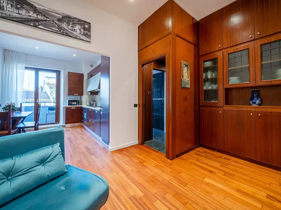 Immagine 44 di Appartamento in affitto  in Via Urbano III1 a Milano