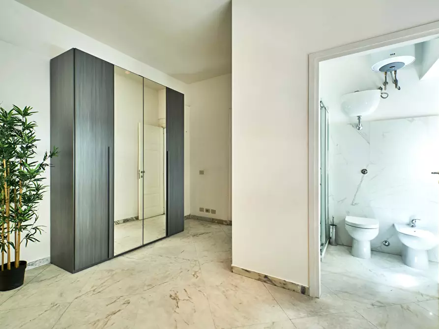 Immagine 5 di Camera in affitto  in Via Attilio Friggeri35 a Roma