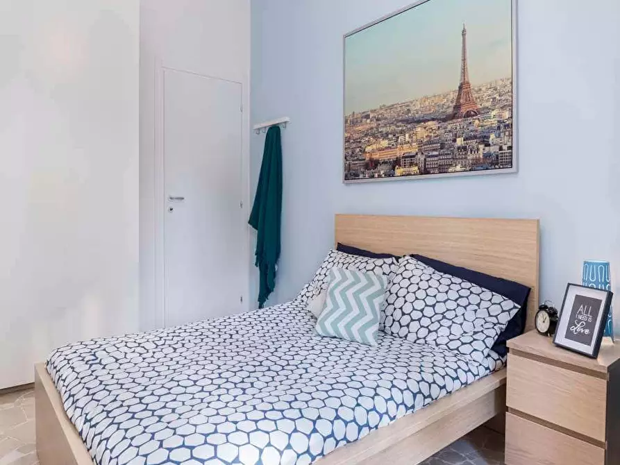 Immagine 3 di Camera in affitto  in Largo Cavalieri di Malta6 a Milano