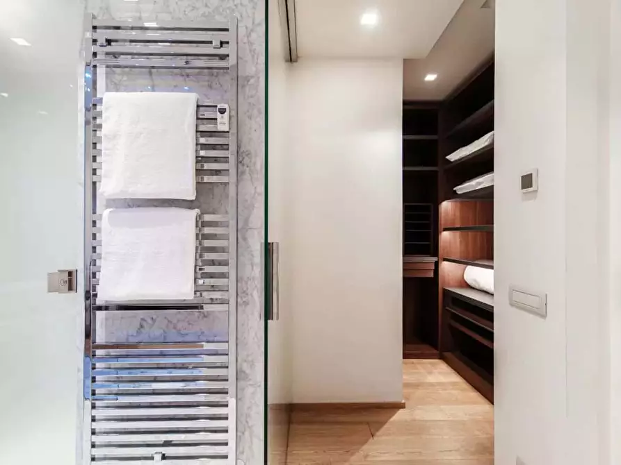 Immagine 21 di Appartamento in affitto  in Lungo Lario Trento15 a Como