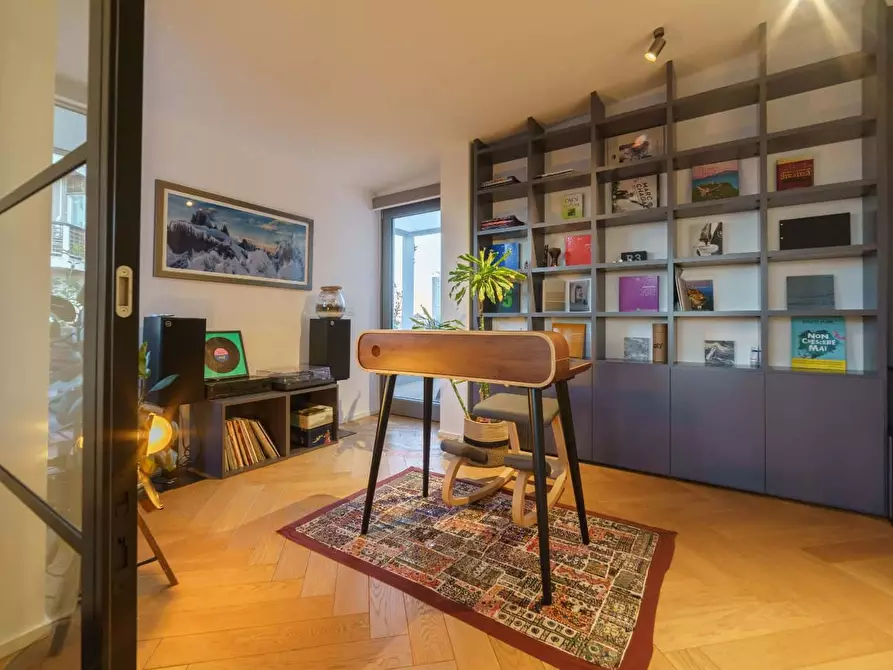 Immagine 3 di Appartamento in affitto  in Viale Francesco Restelli3 a Milano