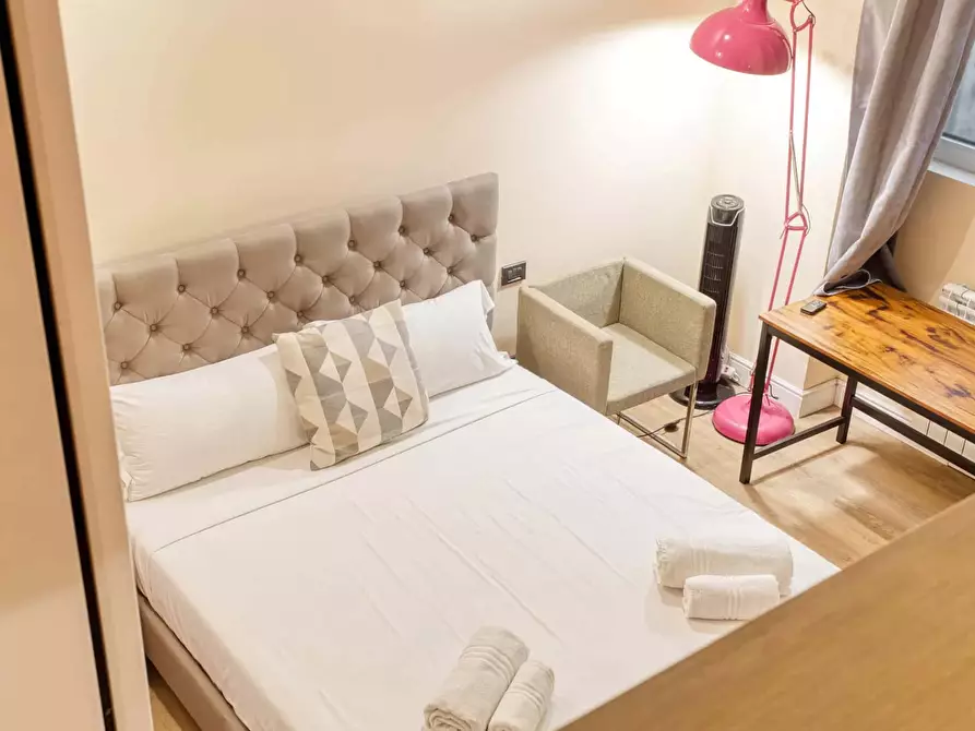 Immagine 27 di Appartamento in affitto  in Via Lecco a Milano