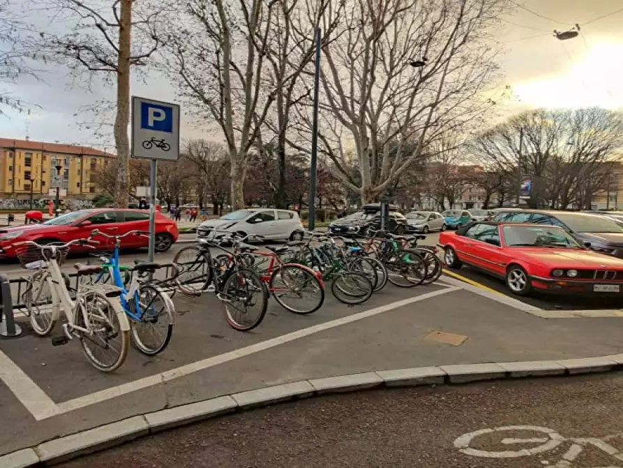 Immagine 9 di Appartamento in affitto  in Via Cola di Rienzo12 a Milano