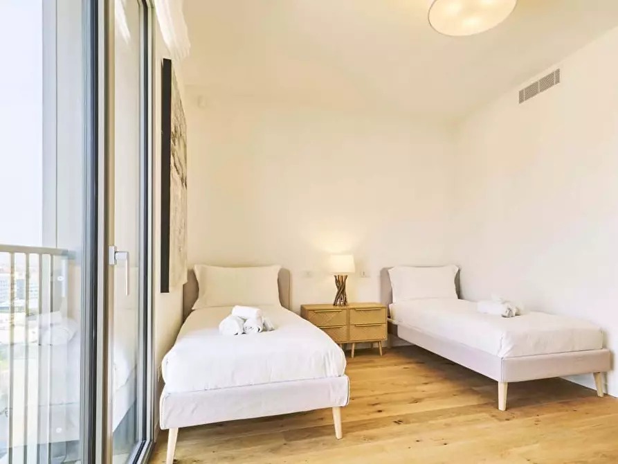 Immagine 13 di Appartamento in affitto  in Via Adamello10 a Milano