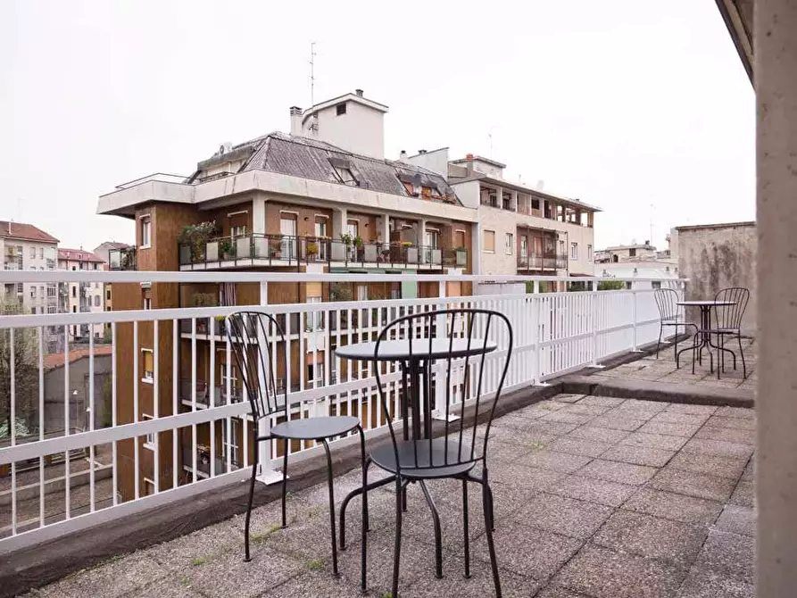 Immagine 14 di Camera in affitto  in Viale Carlo Espinasse12 a Milano