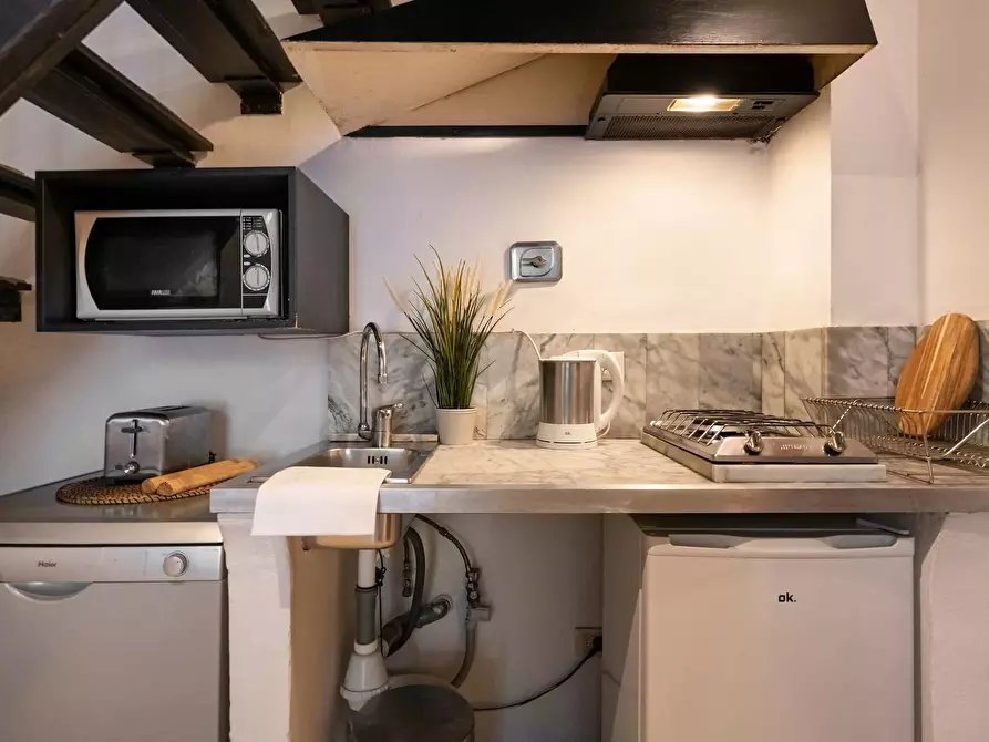 Immagine 17 di Appartamento in affitto  in Via Fiesolana a Firenze