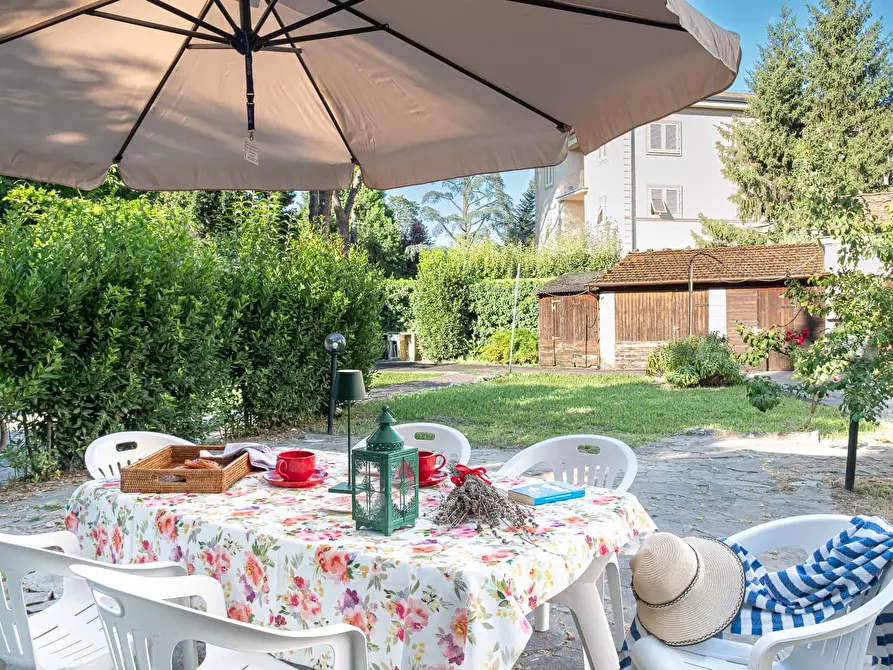 Immagine 36 di Appartamento in affitto  in Viale Lazzaro Papi117 a Lucca