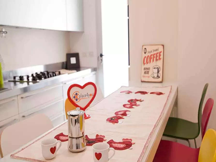 Immagine 18 di Camera in affitto  in Via Conca del Naviglio37A a Milano