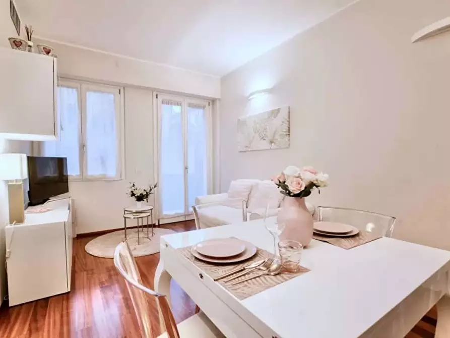 Immagine 9 di Appartamento in affitto  in Via Carlo Tenca7 a Milano