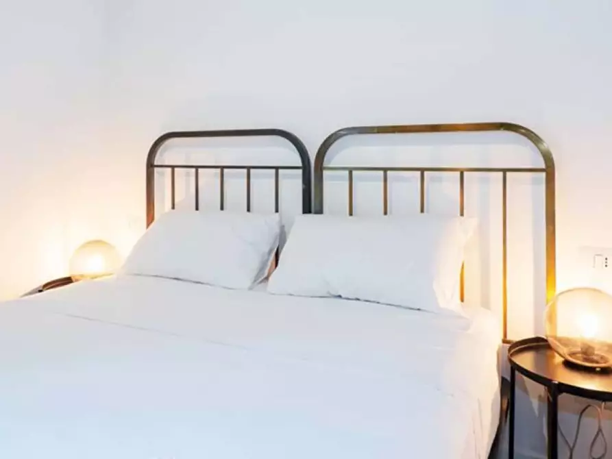 Immagine 9 di Appartamento in affitto  in Via Melzo5 a Milano