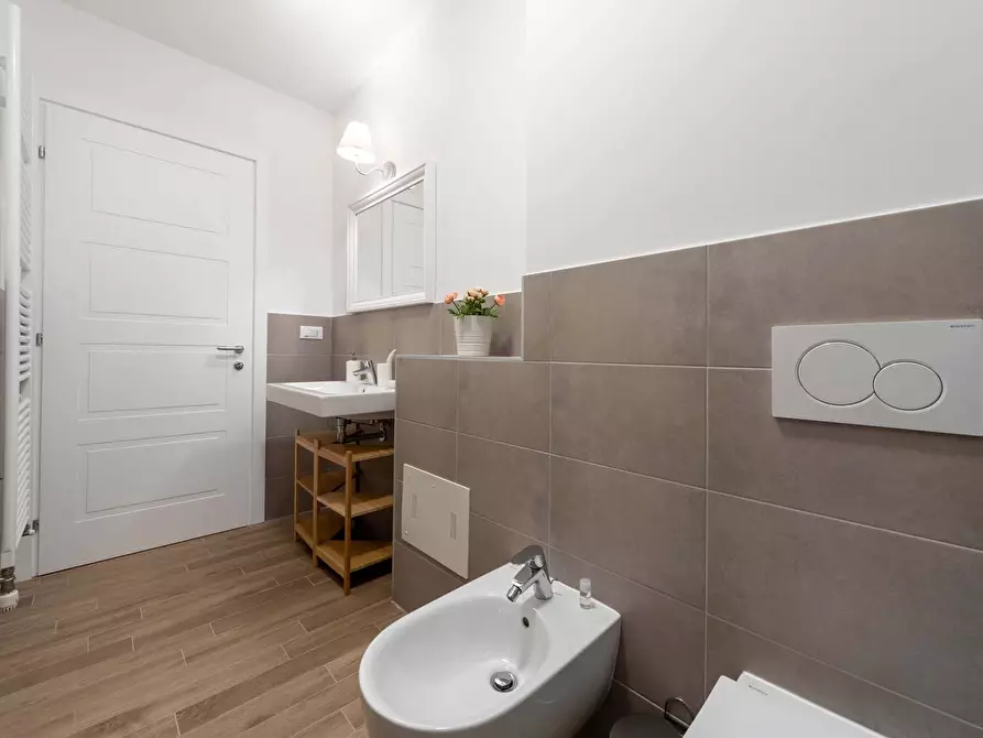 Immagine 10 di Appartamento in affitto  in Via Giuseppe Massarenti254 a Bologna