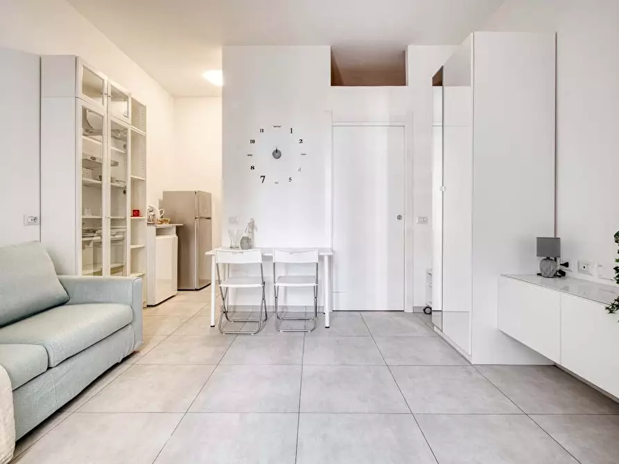 Immagine 8 di Appartamento in affitto  in Via Busseto2 a Milano