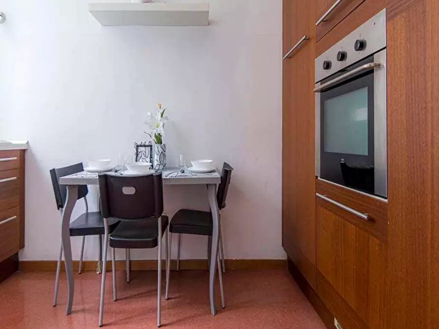 Immagine 12 di Camera in affitto  in Via Orti17 a Milano