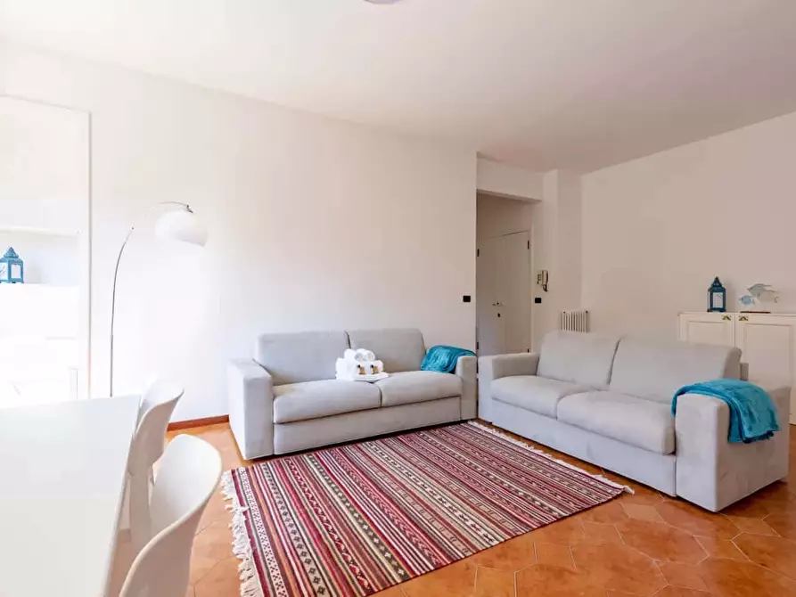 Immagine 1 di Appartamento in affitto  in Via Maggio Veroggio2 a Rapallo