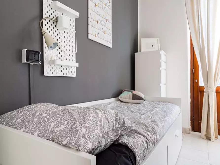 Immagine 4 di Camera in affitto  in Piazza Cartagine4 a Milano