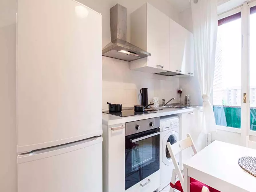 Immagine 13 di Camera in affitto  in Via Salvatore Barzilai9 a Milano