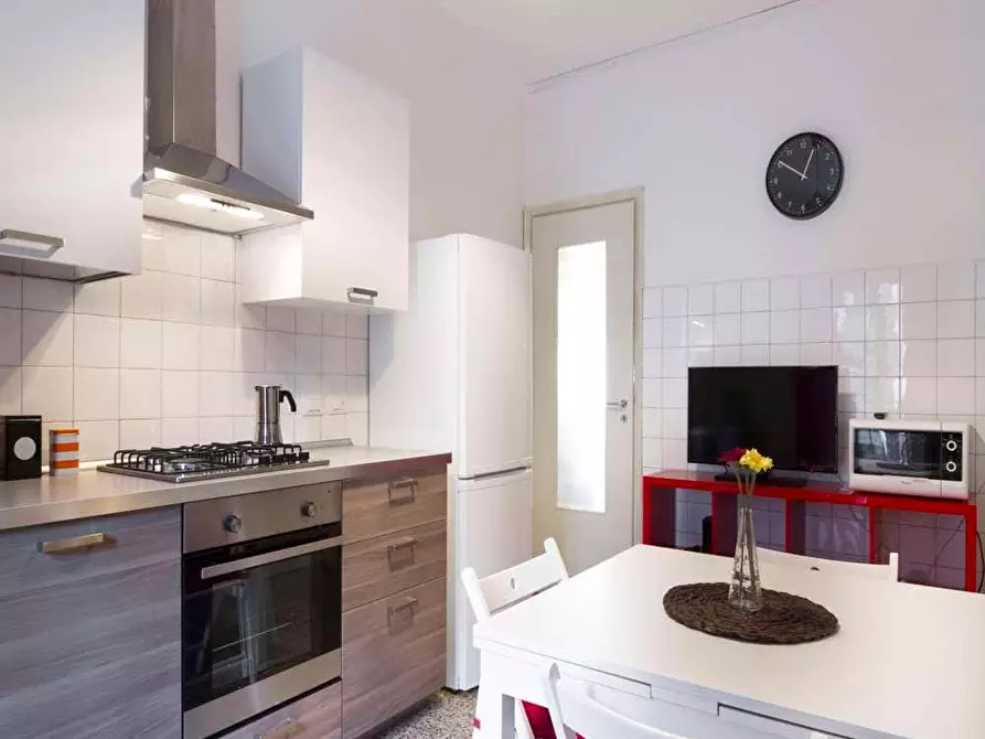 Immagine 19 di Camera in affitto  in Via Andrea Costa33 a Milano