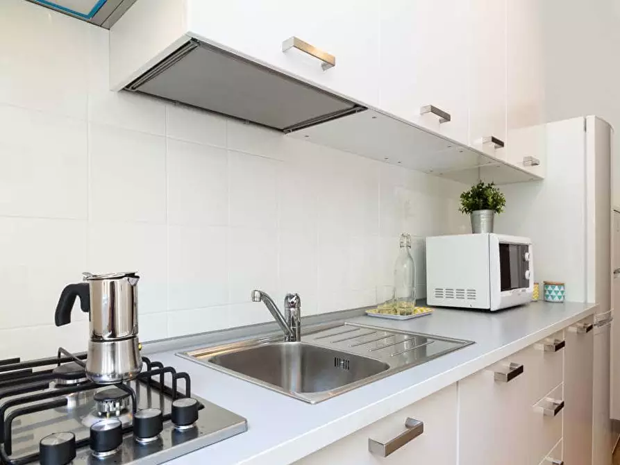 Immagine 18 di Camera in affitto  in Via Larga26 a Milano