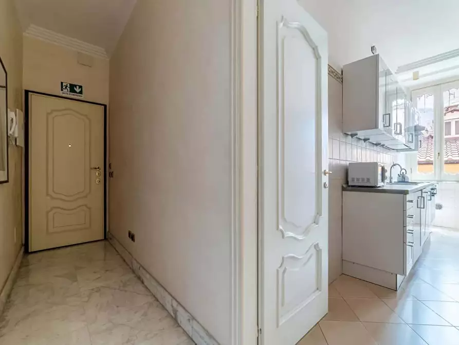 Immagine 11 di Appartamento in affitto  in Piazza del Porto di Ripetta1 a Roma