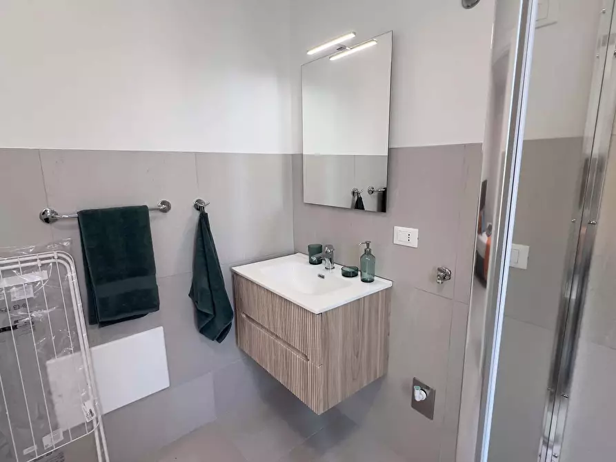 Immagine 11 di Camera in affitto  in Via Vignolese749 a Modena