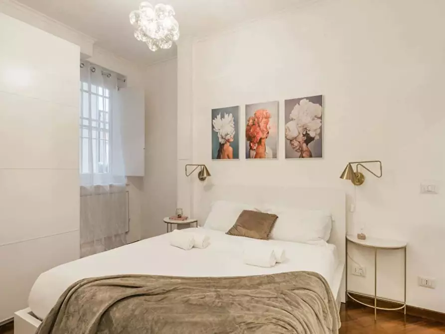 Immagine 21 di Appartamento in affitto  in Via Frattina a Roma