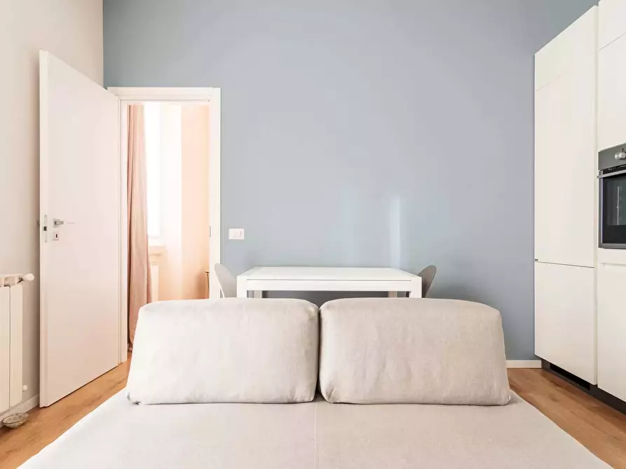 Immagine 13 di Appartamento in affitto  in Via Giulio Carcano21 a Milano
