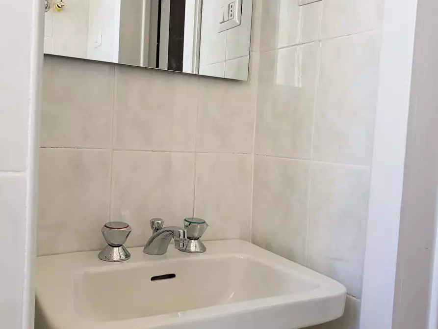 Immagine 19 di Appartamento in affitto  in Corso Vittorio Emanuele106 a Monte Sant'angelo