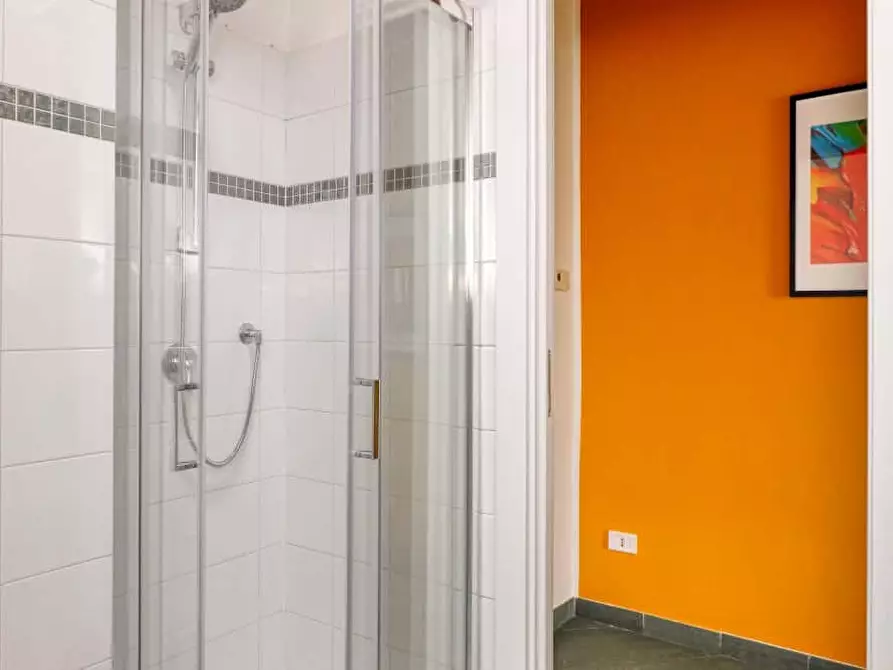 Immagine 21 di Camera in affitto  in Via Giovanni Pezzotti44 a Milano