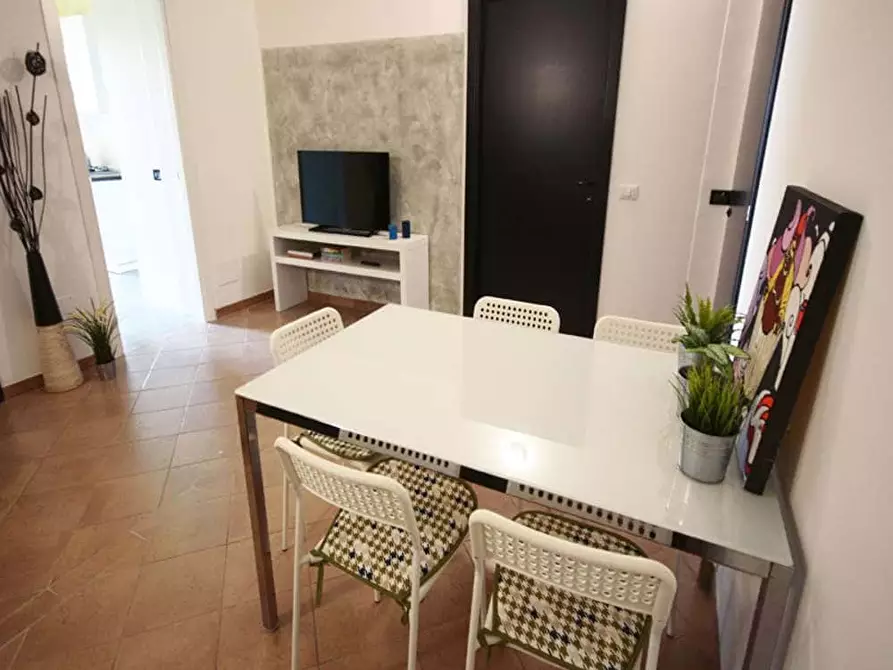 Immagine 26 di Camera in affitto  in Via Gustavo Fara39 a Milano