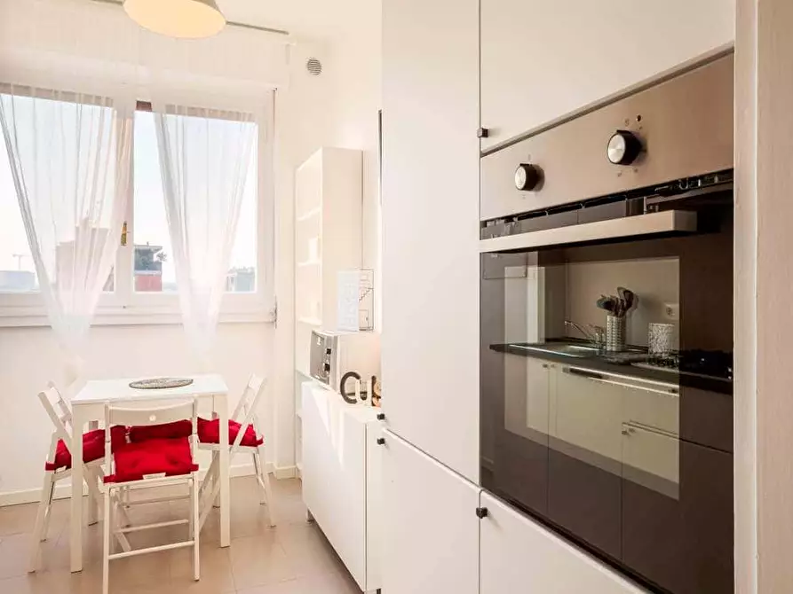 Immagine 11 di Camera in affitto  in Viale Tibaldi2 a Milano