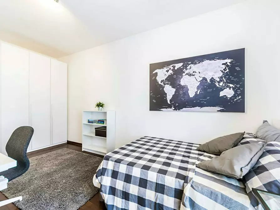 Immagine 3 di Camera in affitto  in Via Milano a Venezia