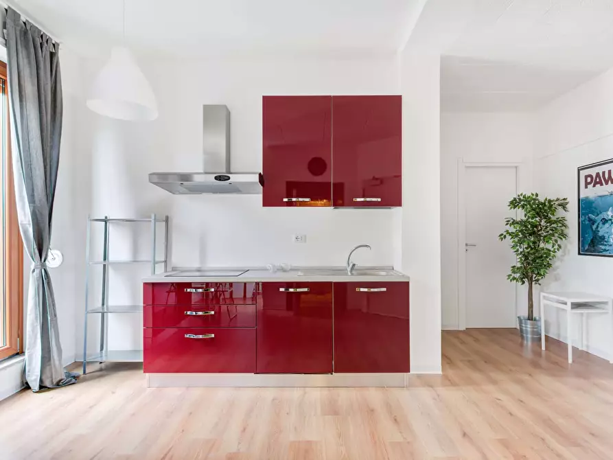 Immagine 11 di Camera in affitto  in Via Stromboli1 a Milano