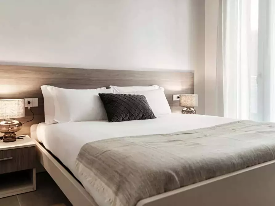 Immagine 18 di Appartamento in affitto  in Via Bellinzona52 a Como