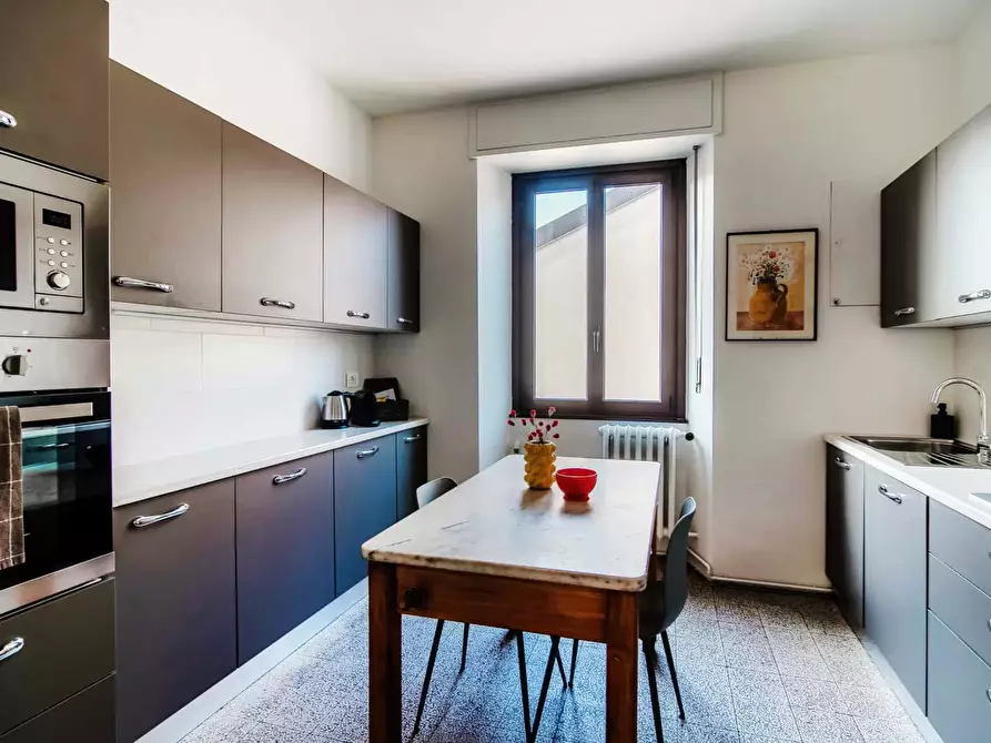 Immagine 5 di Appartamento in affitto  in Via Luigi Dottesio1 a Como