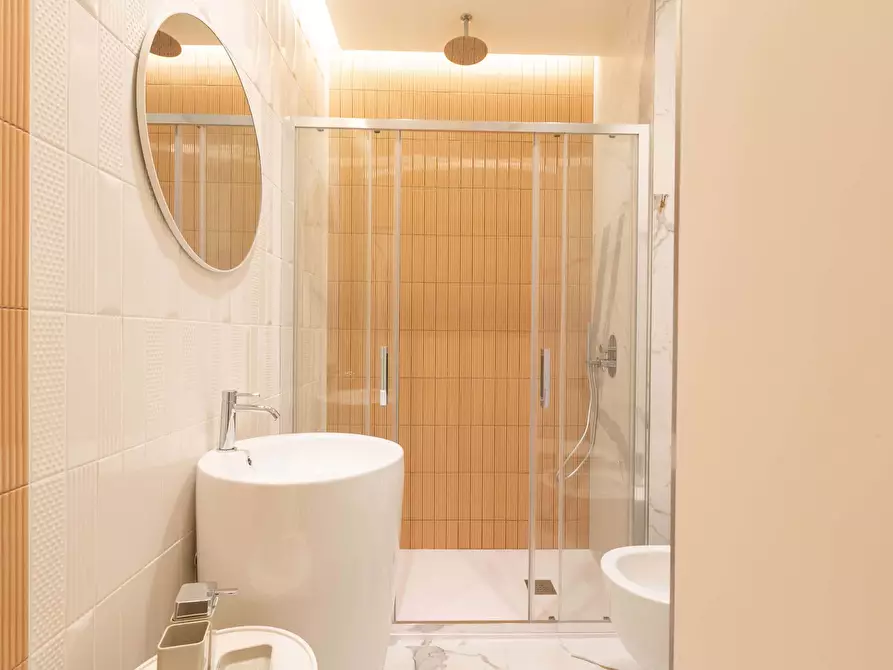 Immagine 18 di Appartamento in affitto  in Via Francesco Daverio6 a Milano