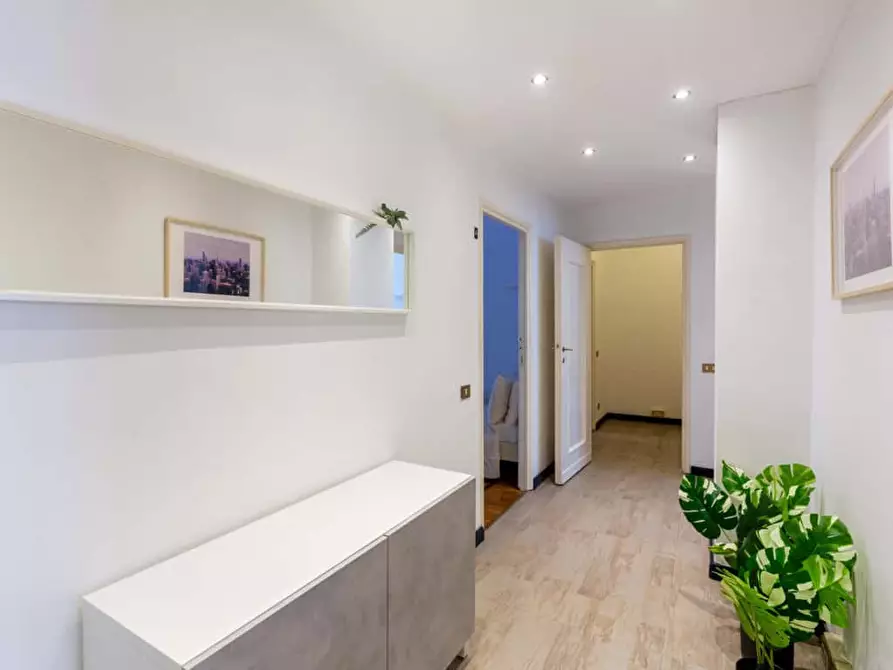 Immagine 11 di Camera in affitto  in Via Raimondo Franchetti3 a Milano