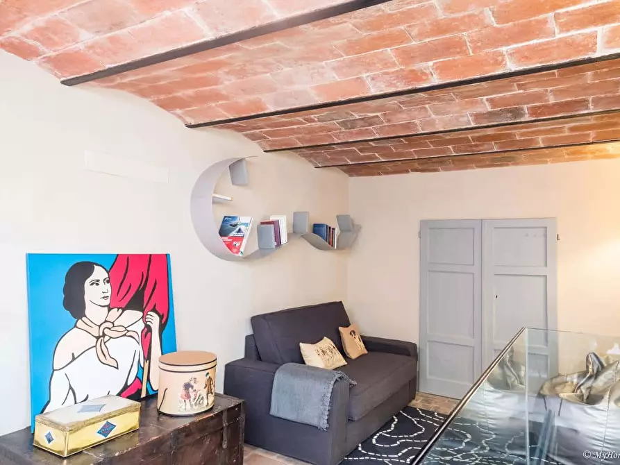 Immagine 38 di Appartamento in affitto  in Via Nottolini316 a Lucca