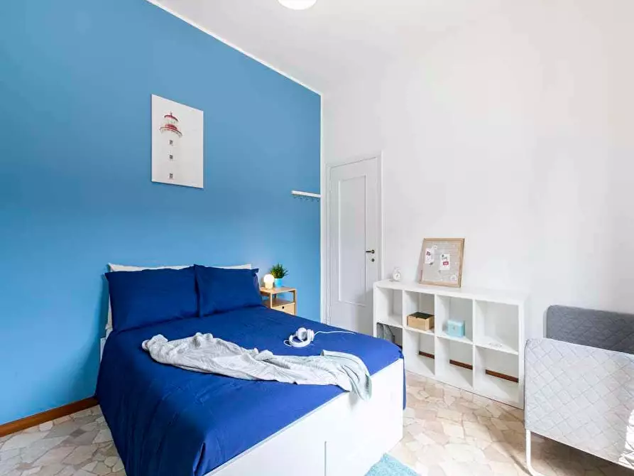 Immagine 4 di Camera in affitto  in Via Bir Acheim15 a Milano