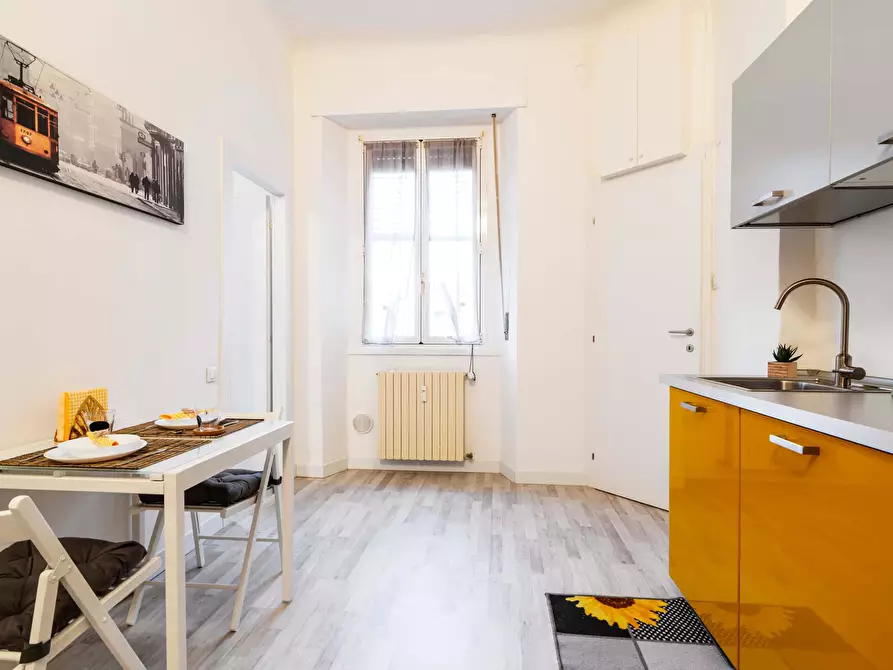 Immagine 5 di Appartamento in affitto  in Piazza Angilberto II1 a Milano